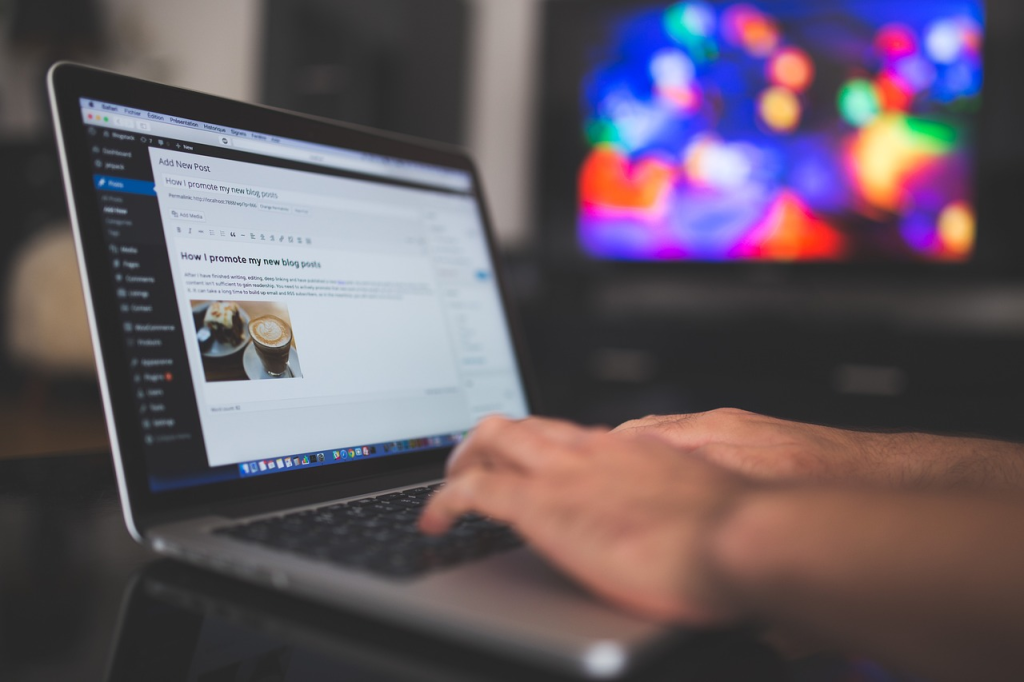 The Benefits of Blogging for Business & How to Start