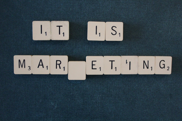 Digital Marketing vs. Affiliate Marketing: Pros and Cons